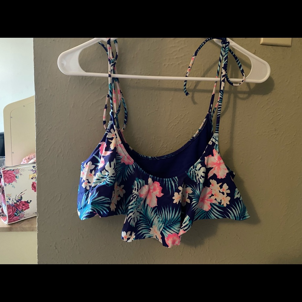 Bathing suit top